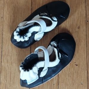 Robeez 0-6months slip on soft sole shoe